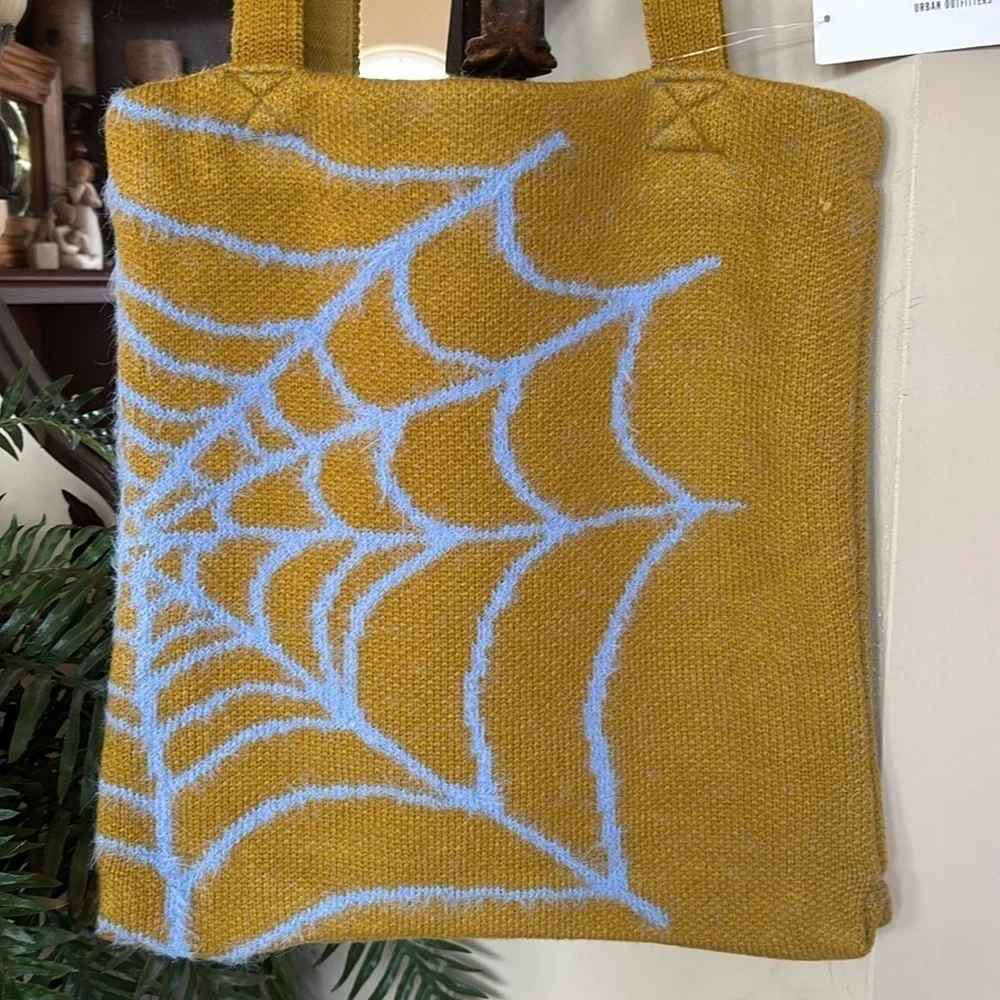 NWT Urban Outfitters Ellie Icon Knit Tote Chartreuse Spider Web Shoulder Bag